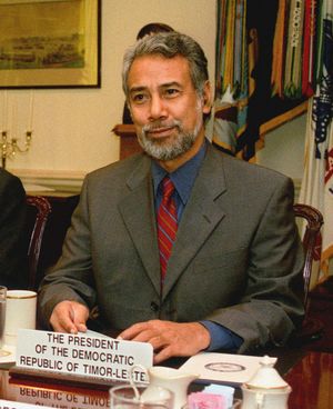 동티모르 초대 대통령, 샤나나 구스망(1946-)