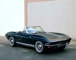 쉐보레 코르벳 스팅레이 컨버터블 정측면