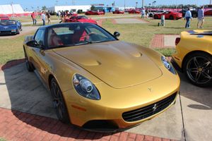 2016년 플로리다 데이토나에서 열린 페라리 피날리 몬디알리에서 공개된 페라리 P540 Superfast Aperta