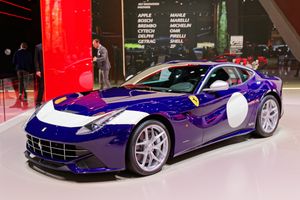 “테일러 메이드” 프로그램으로 완성된 70주년 기념 사양 F12 베를리네타