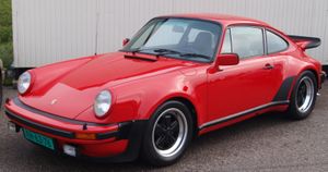 포르쉐 911 터보 (930)