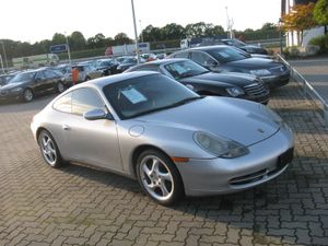 포르쉐 996 카레라 쿠페 정측면