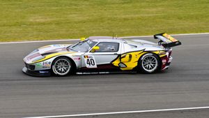 실버스톤(2011), FIA GT1 월드 챔피언십에 참가한 포드 GT1