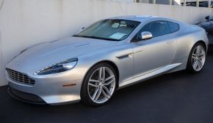 DB11의 전신인 DB9