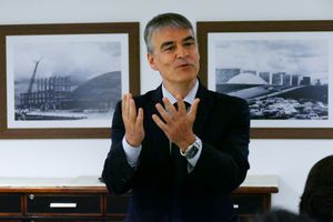 2016년 브라질리아에서 열린 포르투갈어 사용 의회 사무총장 협회의 제1차 전략 관리 회의 참석자.