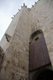 피사의 코끼리탑 (1307)