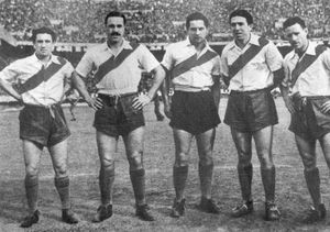 1940년대 아르헨티나 팀 리버 플레이트의 별명인 라 마키나