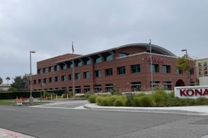 캘리포니아주 호손에 위치한 코나미 디지털 엔터테인먼트 북미 본사