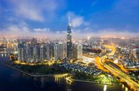 밤에 호치민시의 한 모퉁이