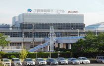 시모노세키항 국제터미널}}