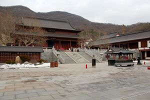 뤼순구(Lüshunkou District)의 항산사