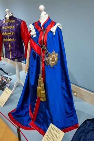 훈장의 망토와 대십자 훈장의 별