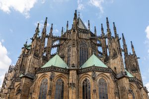 플랑보이앙 양식 동쪽 끝, 프라하 대성당 (1344년 이후)