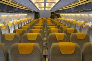 2-4-2 이코노미 클래스 좌석 배열