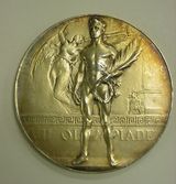 제7회 올림피아드 경기에서 수여된 금메달