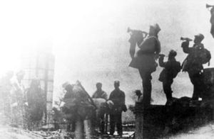 중국 인민해방군이 창춘에 진입하다.