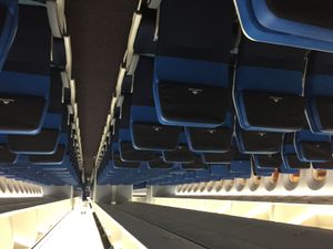 KLM 보잉 787-9 드림라이너 항공기의 이코노미 컴포트 및 이코노미 클래스 좌석