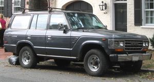 토요타 랜드크루저(후기형) 정측면