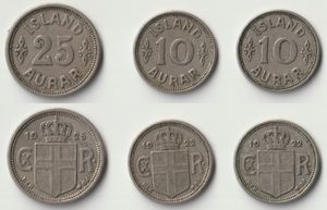 1922년에 도입된 10 아우라르와 25 아우라르 동전