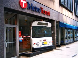 미네소타주 메트로 트랜짓(Metro Transit) 매장, 미니애폴리스(Minneapolis, Minnesota)