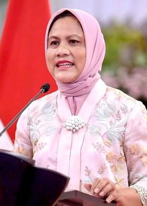 투르반을 착용한 이리아나