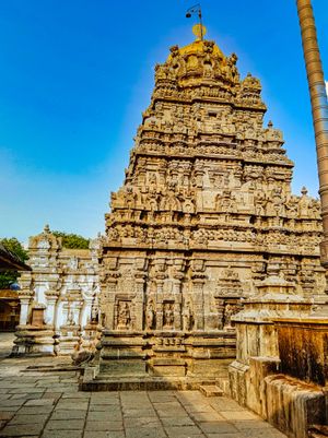 스리카쿨람의 스리쿠르맘 사원