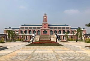 대산역 역사. 순닝 철도의 옛 닝청 역을 본떠 건설되었다.