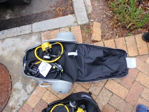 일체형 휴대용 가방에 담긴 스쿠버 세트