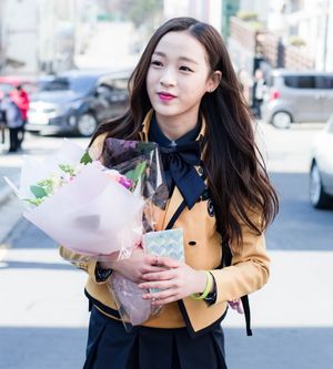 2017년 3월 2일 서울공연예술고등학교 입학식에 참석한 진솔