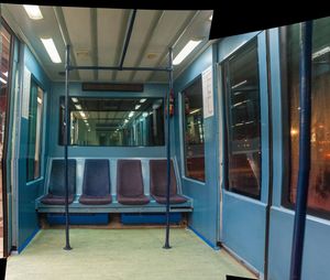 모노레일 차량 내부