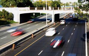 오샤와의 401번 고속도로