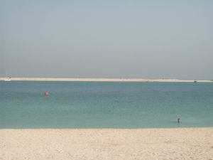 팜 주메이라 두바이의 해안가