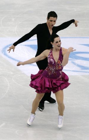 2012년 세계 선수권 대회에서 테사 버추(Tessa Virtue)와 스콧 모이어(Scott Moir)의 아이스댄스 의상