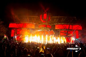 울트라 2015 메인 스테이지