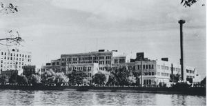 모델이 된 오사카대학교 의학부(나카노시마 강당)