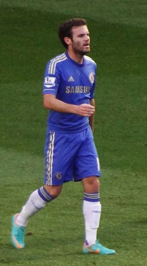 2012년 첼시에서 활약하는 마타