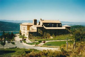 "나바라 왕국의 심장"이라 불렸던 레이레 수도원