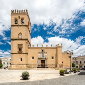 바다호스 대성당(Badajoz Cathedral)의 서쪽 정면