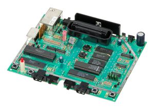 RF 차폐를 제거한 미국산 7800의 마더보드