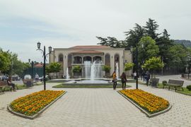 므츠헤타 마을 광장