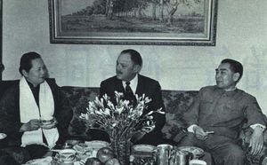 쑹칭링, 주언라이, 아유브 칸 (1965년)