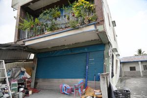 피해를 입은 주택