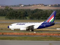 말레브 항공(Malev Hungarian Airlines) 737-600