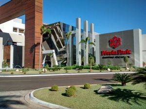 페롤라 파크 쇼핑몰