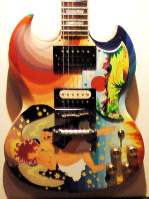 더 풀(The Fool) 기타. "That's Really Super, Supergirl" 녹음에 사용되었다 (사진은 복제품).