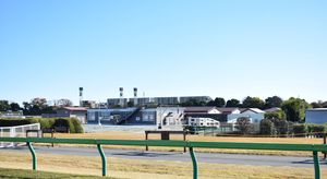 2022년 6월에 준공된 국제 마방 (내마장 코스 개방 시 촬영)