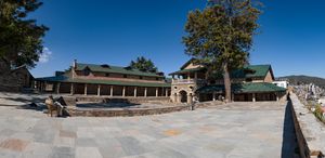 알모라 요새 단지에 있는 말라 마할(Malla Mahal) - 찬드 왕(Chand kings)의 거주지