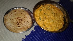 파라타와 함께 브린다반 다히 아르비