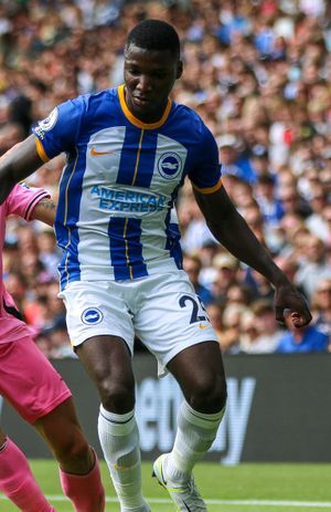 2022년 7월 브라이턴에서 뛰는 카이세도.