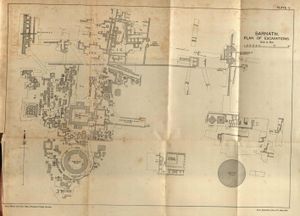 프리드리히 외르텔의 발굴 계획. 사자상은 1905년 주요 사원의 서쪽(자갓 싱 스투파 북쪽)에서 발견되었다.